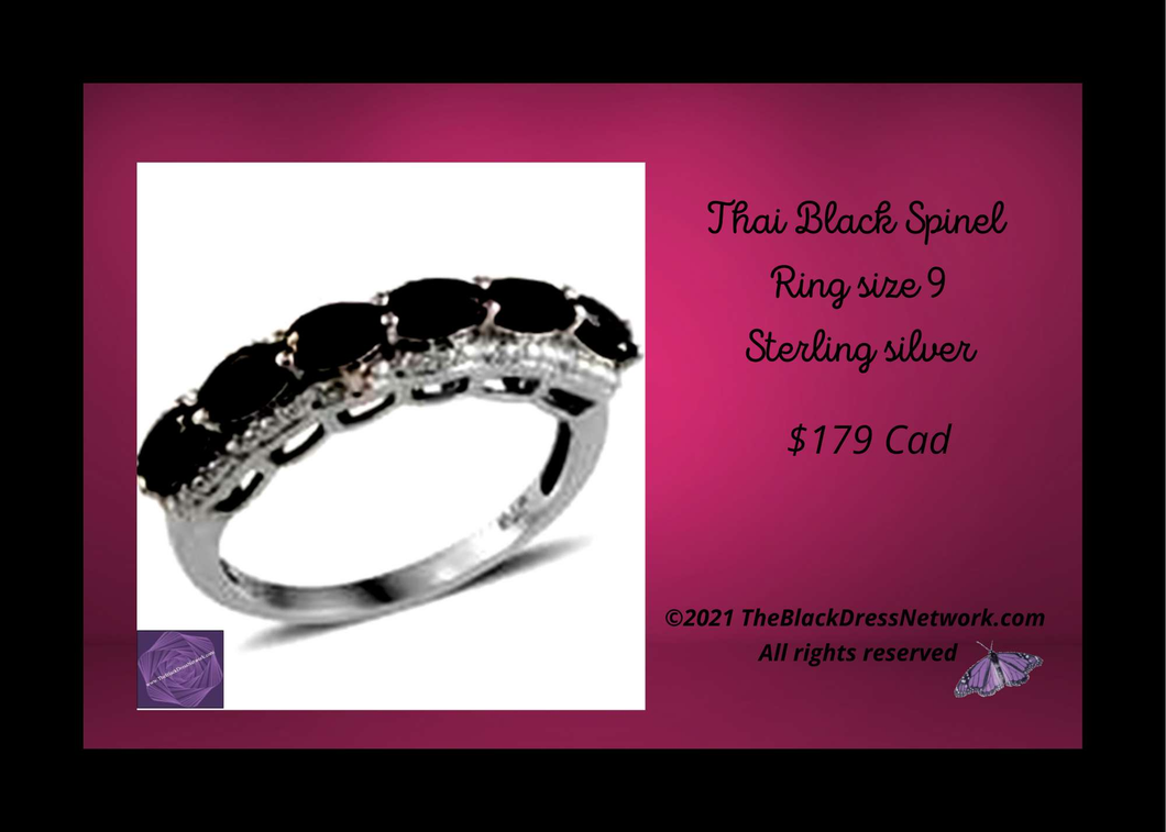 Black Spinel Ring sterling silver size 9  with 6 stones.